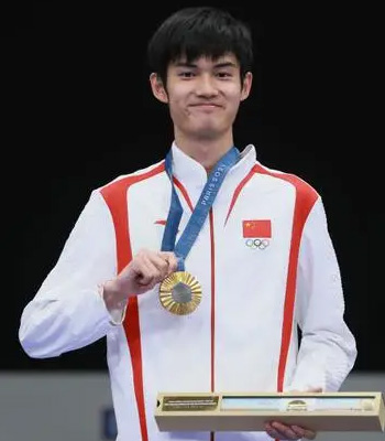 盛李豪 盛李豪