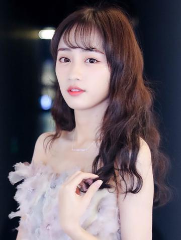 黄婷婷